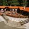 Hotel Lacu Rosu