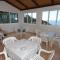 Apartments and rooms with parking space Brela, Makarska - 6895