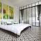 MONTMARTRE ROMANTIC, Bed & Breakfast - Paris