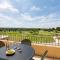 Madame Vacances Domaine du Provence Country Club Service Premium