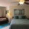 Kauhale Makai Condo on the Beach