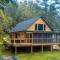 Heavens Hideaway- perfect getaway near the river!