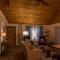 Heavens Hideaway- perfect getaway near the river!