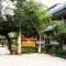 Chitwan Village Resort - Sauraha