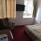 Hotel Rares