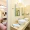 Contessa Del Mare - Premium Beachfront Villa by etouri