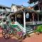 Pequot Hotel