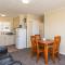 Foto: Waitangi Beach Unit B 4/23