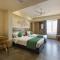 Floressa Randa Business Hotel