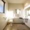 Manuka Lodge B&B