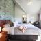 Manuka Lodge B&B