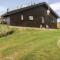 Foto: Three-Bedroom Holiday Home in Henne 45/45