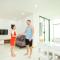 Foto: Beach Front Apartment 119/170