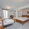 Mike's Studios - Naxos