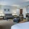 Holiday Inn Express & Suites Laurel Lakes by IHG