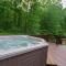 Old Wagon - Shenandoah Woods, Starlink Wi-Fi & Hot Tub