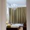 Sky Luxe Hotel