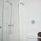 Lotus Blanc Studio- w/ Mountain View, Pool and Gym - Santiago