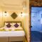 Suan Dok Gate Guesthouse