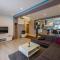 Villa Toni with 5 bedrooms and heated pool - Kaštela