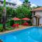Kilimanjaro Crane Hotels & Safaris