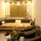 Taj Square A luxurious family homestay