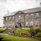 Falls Hotel & Spa