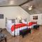 Vineyard Trail Cottages- Adults Only