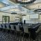 Oxford Suites Sonoma - Rohnert Park