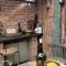 Nonas Guest House