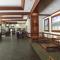 Waikiki Banyan 1BR with Great Ocean Views, Steps to Beach & Parking!