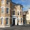Stylish Apartment in Victorian Conversion FREE PARKING & PRIVATE PATIO Close to Beach Town Centre & BIC - Bournemouth