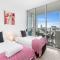 As the Sun Sets - Modern and Spacious 2BR Zetland Apartment Facing the Setting Sun