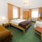 Pension Parzer Pressbaum bei Wien