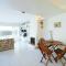 Apartment Urb Vallpineda Foto: Apartment Urb Vallpineda
