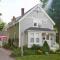 James Place Inn Bed and Breakfast - Фрипорт