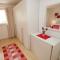 APARTMANI IVONA & IVO
