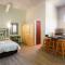 Merry Pebbles Resort - 萨比