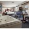 Hyannis Harbor Hotel