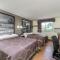 Super 8 by Wyndham Zanesville