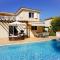 Villa Casa Mia by Ezoria Villas