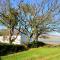 Cottage 101 - Moyard