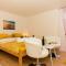Apartments Cavar