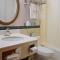 Best Western Queens Court - كوينز