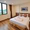 Lenid Ocean View Hotel