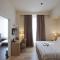 Hotel 900
