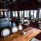 Le Ski Lodge & Steakhouse