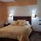 Hotel Hangas Mayo