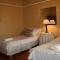 Karoopark Guest House - Graaff-Reinet