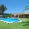 Family Villa Bovis with Private Pool - El Port